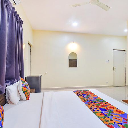 Fabhotel Baga Tulip - 500M From Baga Beach Dış mekan fotoğraf