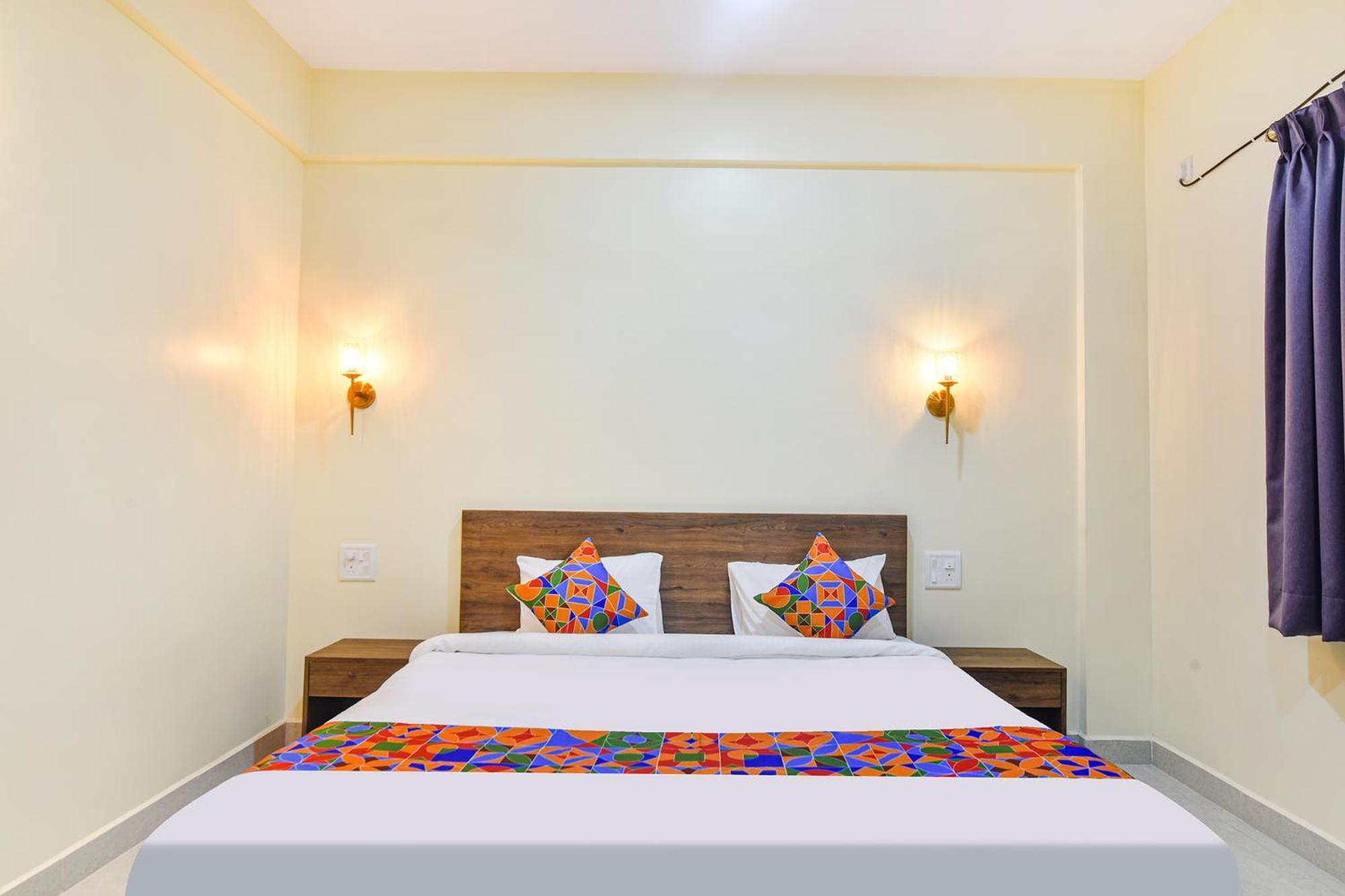 Fabhotel Baga Tulip - 500M From Baga Beach Dış mekan fotoğraf